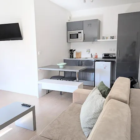 דירה Nid De Climatise Proche Sanctuaires 4 Pers *