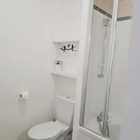 Detente Proche Sanctuaires ルルド